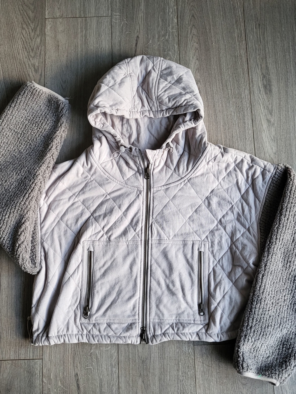 Sundays We Are Sundays Marlowe Quilted Bomber Jacket Hooded M Dove Gray Cropped